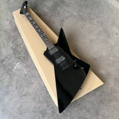 China. Guitarra eléctrica de estilo ESP con acabado brillante de color negro proveedor