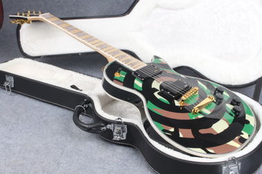 China. Camuflaje Guitarra personalizada Zakk Wylde EMG 81/85 pickups Guitarra eléctrica ems envío gratuito proveedor