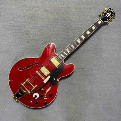 China. Guitarra eléctrica de jazz semihueca estilo Gibson ES-335 personalizada con Bigsby proveedor