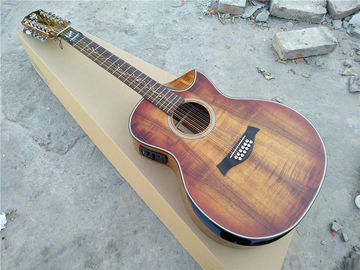 China. Madera de koa Jumbo acústico de 12 cuerdas apoyabrazos cortado 12 cuerdas guitarra eléctrica acústica personalizada proveedor