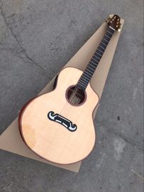 China. Guitarra hecha a mano toda de madera maciza con guitarra personalizada única con apoyabrazos de madera roja guitarra eléctrica acústica de corte único proveedor