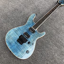 China. Guitarra eléctrica de color azul claro, cuchillada, de color arce, de color mayones, 2019 Nuevo logotipo S Cuello a través del cuerpo Guitarra de 6 cuerdas proveedor