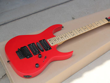China. Guitarra eléctrica de cuerpo rojo personalizada de fábrica con Floyd Rose, pick-ups HSH, Black Dots Fret Inlay, Hardware negro proveedor