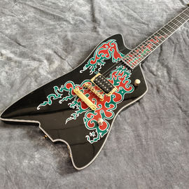 China. Guitarra eléctrica de 6 cuerdas negra con incrustaciones de fuego Fingerboard Hardware de color oro proveedor