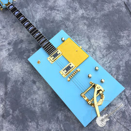 China. 2020 Nueva guitarra eléctrica en azul generosa forma de oro hardware personalizable todos los colores logotipo personalizado proveedor