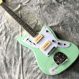 China. Guitarra eléctrica de calidad personalizada en color verde claro con hardware blanco proveedor