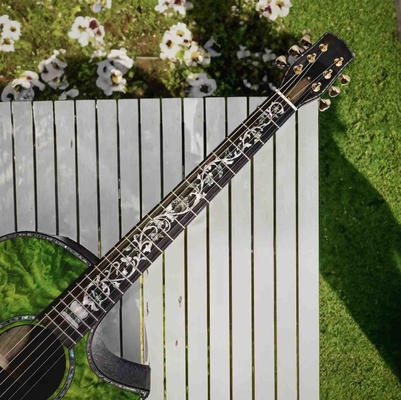 Guitarra acústica personalizada de 41 pulgadas Grand Style de 6 cuerdas de corte único en color verde transparente proveedor
