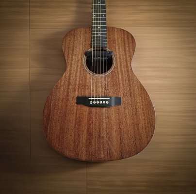 AAA Toda la madera maciza de caoba hecha a mano Guitarra acústica OM personalizada proveedor