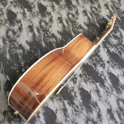 Guitarra acústica amarilla de madera maciza de 40 pulgadas de la serie OM42 estilo guitarra Martin proveedor