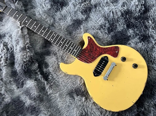 Guitarra eléctrica personalizada de estilo GB hecha a mano Reliquia pesada de color amarillo Pickup P90 proveedor
