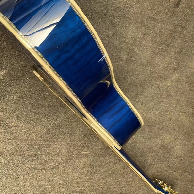 Guitarra acústica con doble ecuación electrónica en color azul proveedor