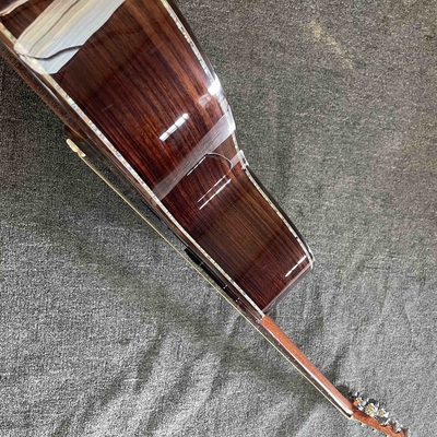 Guitarra acústica en color Sunburst proveedor