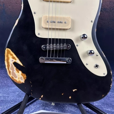2024 Guitarra eléctrica de estilo Fano de lujo de mano Relic Guitarra eléctrica personalizada Fábrica de guitarras negras envejecidas Pickups P90 proveedor