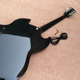Tienda personalizada color de metal SG tónico guitarra eléctrica guitarra instrumentos musicales cuerpo de caoba cuello proveedor