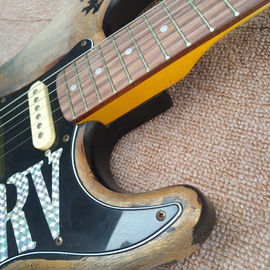 Nuevo estilo de alta calidad de las reliquias permanece ST guitarra eléctrica, SRV hecha a mano de edad de las reliquias guitarra eléctrica, Vintage Sunburst proveedor