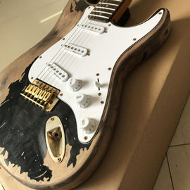 Nuevo estilo de alta calidad relic ST guitarra eléctrica personalizada, Rosewood guitarra eléctrica relic fingerboard proveedor