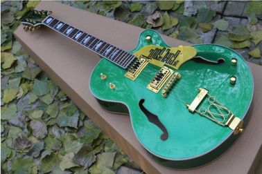 Guitarra eléctrica de jazz, Bigsby y un hardware de oro, Guitarra con cuerpo semi hueco y arco. proveedor