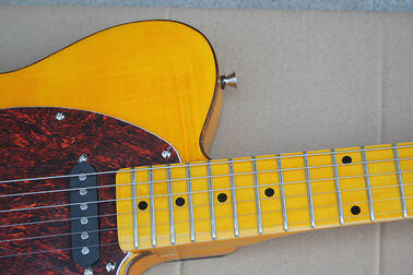 Guitarra eléctrica de cuerpo amarillo al por mayor personalizada con protector de tortuga roja, tablero fret amarillo de arce proveedor