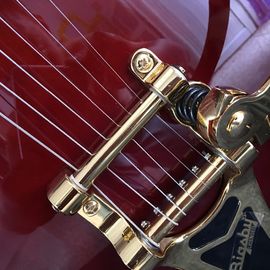 Cuerpo semi hueco Bigsby Gold Hardware Jazz ES 335 Guitarra eléctrica proveedor