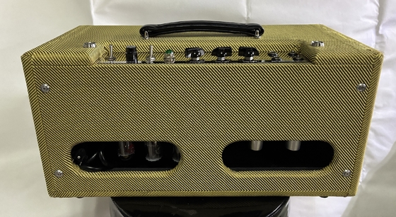 Tweedle Dee Tweedle Dee Deluxe (5E3 con Mods para tonterías) Tweed lacado, cabeza de gran amplificador, tubos 5AR4 * 1, 6V6 * 2, ECC83 * 2 proveedor