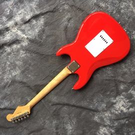 Guitarra eléctrica de metal rojo de espalda ST, se puede modificar de acuerdo con los requisitos de personalización proveedor