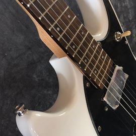 Guitarra de arce Fingerboard Vintage blanco Yngwie Malmsteen Guitarra eléctrica con cabeza grande ST proveedor