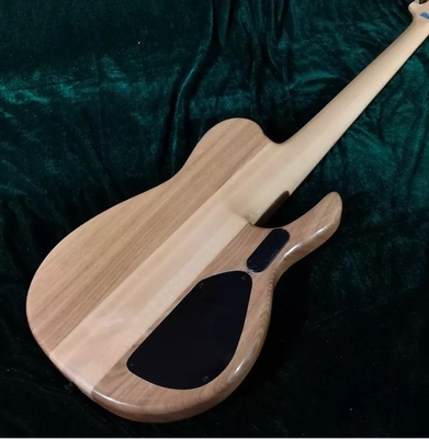Color de Burl natural personalizado Cuello de una pieza a través de 5 cuerdas Guitarra baja eléctrica zurda proveedor