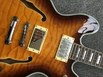 2018 Nuevo ES-339 Guitarra eléctrica de jazz pequeño es 339 cuerpo semi amarillo En Sunburst ES339 proveedor