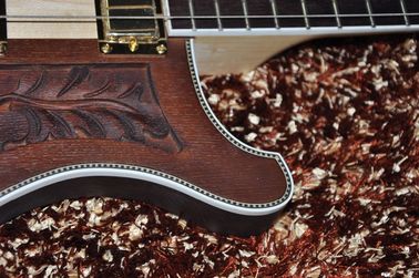 Guitarra de bajo personalizada Cuerpo de flores talladas Cuello a través del cuerpo 4 cuerdas guitarra de bajo eléctrica 4003 RIC Hardwares de oro proveedor