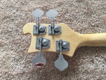 RIC BASS GUITAR 4003 Color natural en el cuello de madera de rosa con incrustación de tiburón con puentes personalizados proveedor