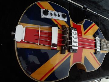 4 cuerdas de la guitarra baja Hofner BB2 guitarra Bandera del Reino Unido en la parte superior del cuerpo en llamas Hofner serie contemporánea proveedor