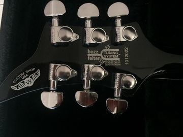 Wash6 cuerdas anormalidad de la firma modelo de la guitarra eléctrica espejo pickguard Grover sintonizador guitarra personalizada negro brillante proveedor