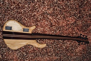 Mayones guitarra de bajo personalizada 6 cuerdas guitarra de bajo eléctrica Cuello a través del cuerpo Alder con arce en llamas Recogidas activas proveedor