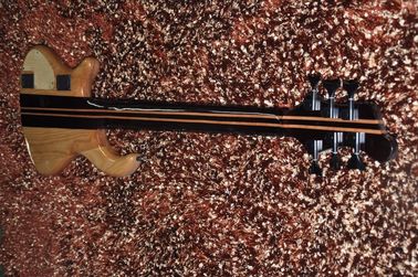 Mayones guitarra de bajo personalizada 6 cuerdas guitarra de bajo eléctrica Cuello a través del cuerpo Alder con arce en llamas Recogidas activas proveedor