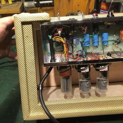 2025 Tweedle Dee Deluxe 5E3 Mods de estilo clásico con cabeza de tweed, mano pura con tablero de eyelet, 6V6GT * 2, 12AX7 * 2, 5Y3GT * 1, gran amplificador, acepta el amplificador OEM proveedor