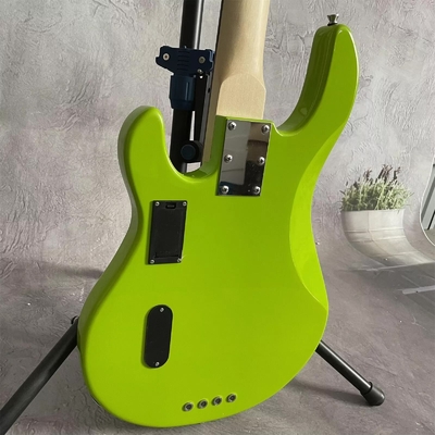 Guitarra de bajo eléctrica Stingray de 4 cuerdas en verde con pickguard blanco proveedor
