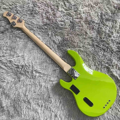 Guitarra de bajo eléctrica Stingray de 4 cuerdas en verde con pickguard blanco proveedor