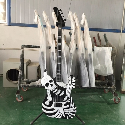 Fábrica George Lynch Cráneo Esqueleto 4 cuerdas Bajo eléctrico Guitarra Bajo cuerpo proveedor