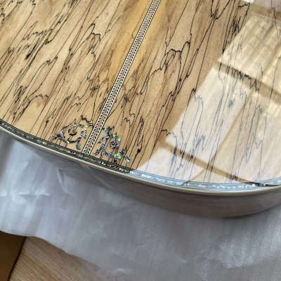 Guitarra acústica de tipo D de color de arce de 41 pulgadas con incrustaciones de ébano proveedor