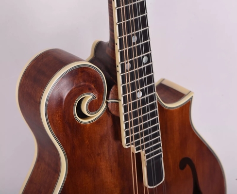 Custom Grand Esculpido a mano de abeto sólido Top 8 cuerdas estilo F Mandolin, acepta Mandolin OEM proveedor