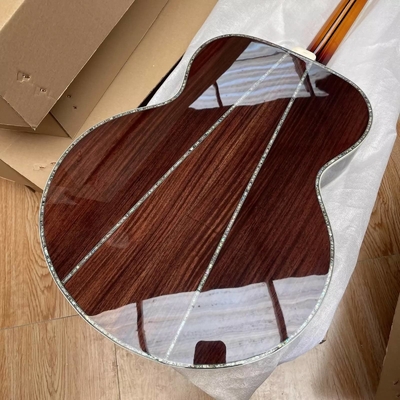 Guitarra acústica Jumbo de madera sólida proveedor