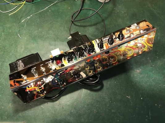 Hecho a medida '59 Fender Clone Tweed Bassman Cabeza proveedor
