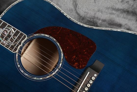 Estilo personalizado de Gibson Adirondack Firete sólido Top Sólido Tigre Arce Lado trasero J-45 Guitarra acústica en azul proveedor