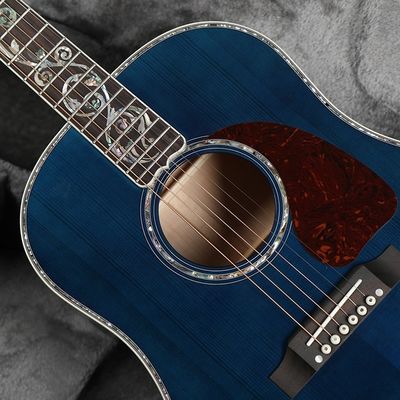 Estilo personalizado de Gibson Adirondack Firete sólido Top Sólido Tigre Arce Lado trasero J-45 Guitarra acústica en azul proveedor