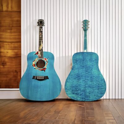 Custom 2025 Taylor Living Jewel Set Style Guitarra acústica Dreadnought con incrustaciones de peces Koi en azul con parte posterior de arce flameado acolchado proveedor
