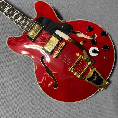 Guitarra eléctrica de jazz semihueca estilo Gibson ES-335 personalizada con Bigsby proveedor