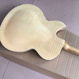Guitarra eléctrica con cuerpo hueco, doble llama de tigre. Guitarra de madera natural. Sistema de vibración. proveedor