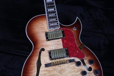 Top Quality Stock Cuerpo hueco completo 41' Guitarra eléctrica Pequeño hardware de oro Color negro proveedor