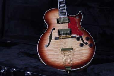 Top Quality Stock Cuerpo hueco completo 41' Guitarra eléctrica Pequeño hardware de oro Color negro proveedor