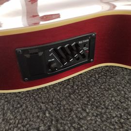 Guitarra de 6 cuerdas de color naranja, espalda roja y lateral, pickup lateral, cuerpo hueco proveedor